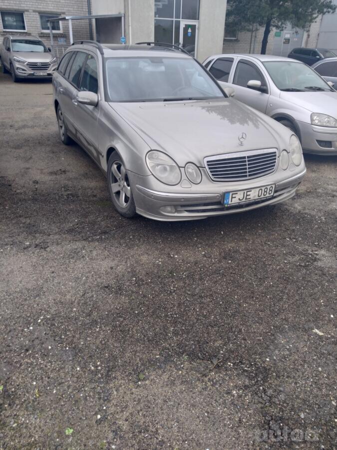 Mercedes-Benz E-Class W211/S211 wagon 5-doors