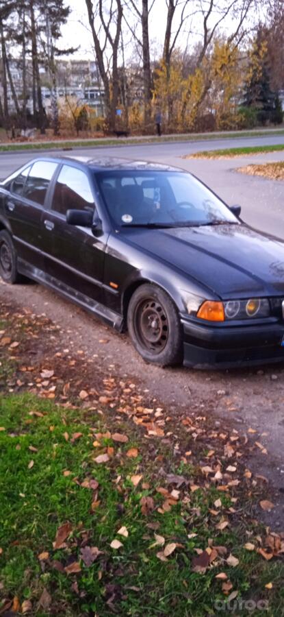 BMW 3 Series E36 Sedan