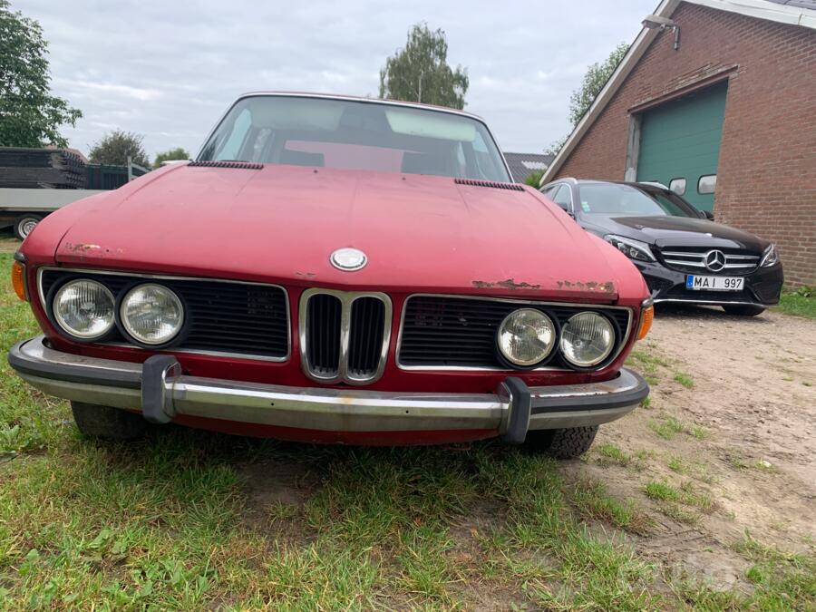 BMW E3 1 generation