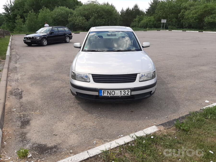 Volkswagen Passat B5 Sedan 4-doors