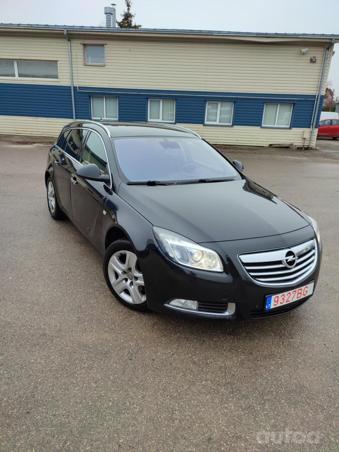 Opel Insignia A Sports Tourer wagon 5-doors