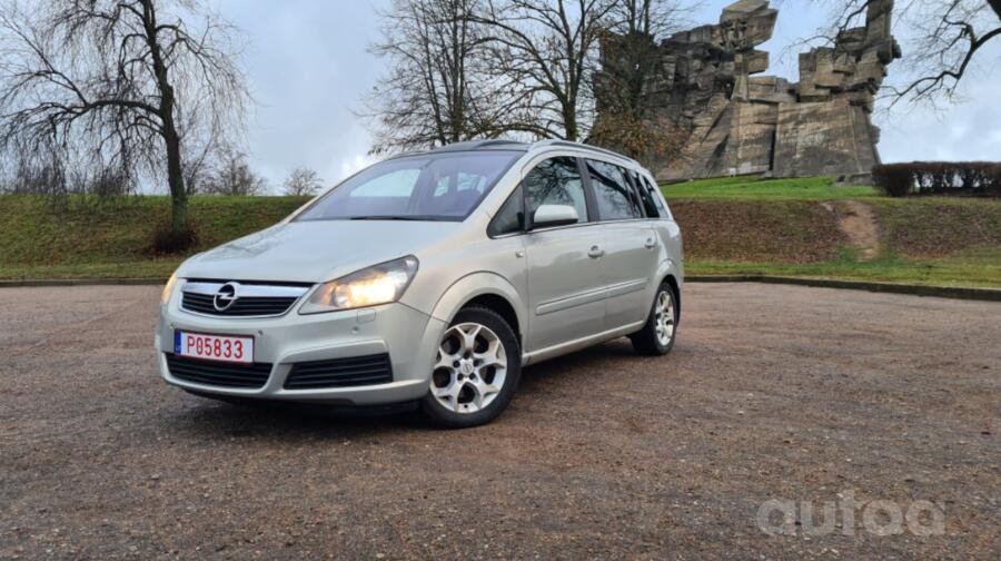 Opel Zafira B Minivan 5-doors