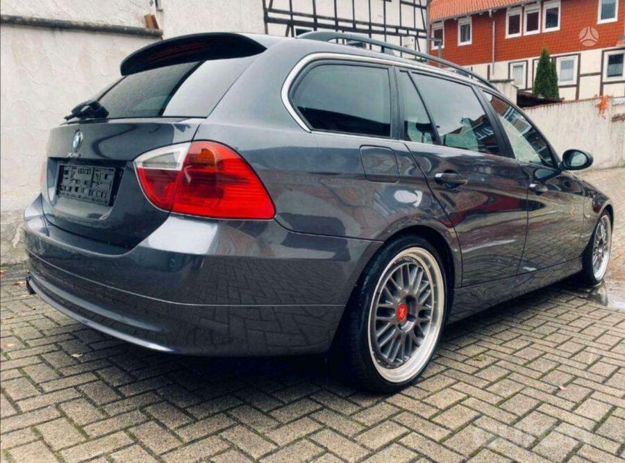 BMW 3 Series E90/E91/E92/E93 Touring wagon
