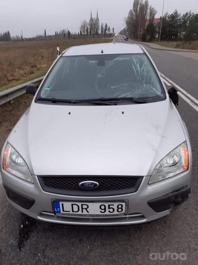 Ford Focus 2 generation wagon 5-doors