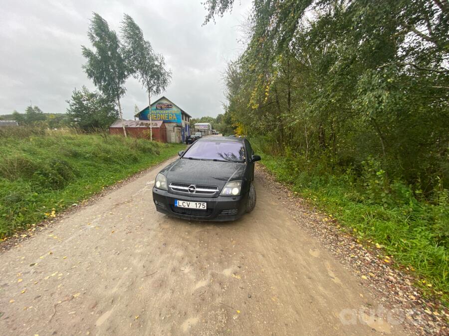 Opel Vectra C GTS hatchback