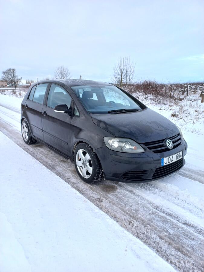 Volkswagen Golf Plus 1 generation