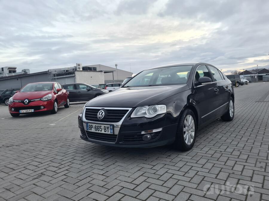 Volkswagen Passat B6 Sedan 4-doors
