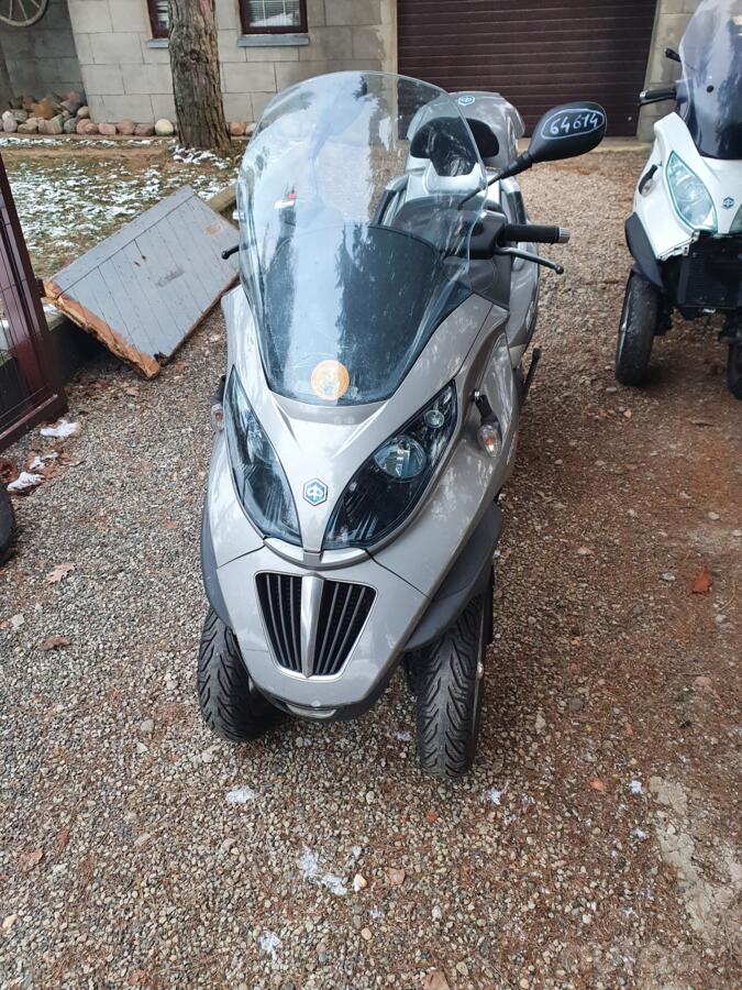 Piaggio MP3