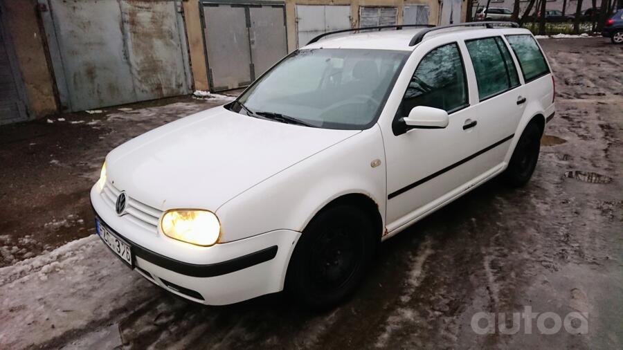 Volkswagen Golf 4 generation wagon
