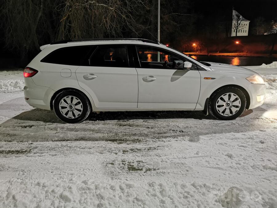 Ford Mondeo 4 generation wagon