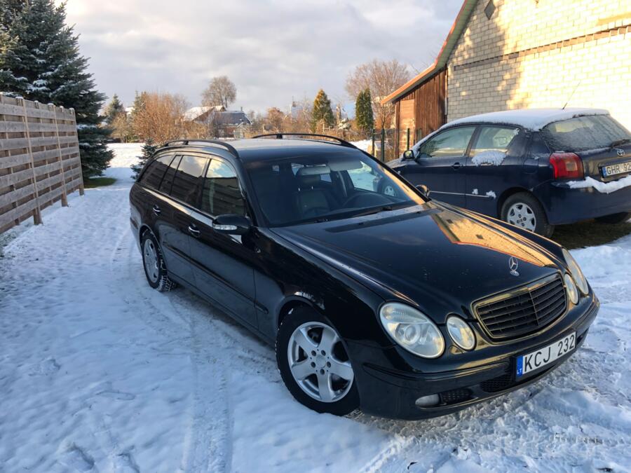 Mercedes-Benz E-Class W211/S211 wagon 5-doors