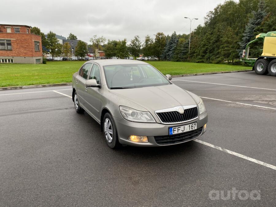 Skoda Octavia 2 generation [restyling] Liftback 5-doors