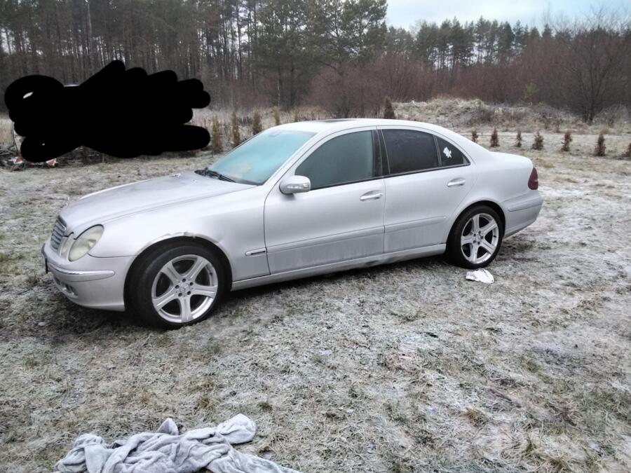 Mercedes-Benz E-Class W211/S211 Sedan 4-doors