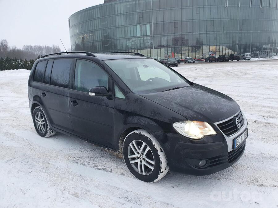 Volkswagen Touran 1 generation [restyling] Minivan 5-doors