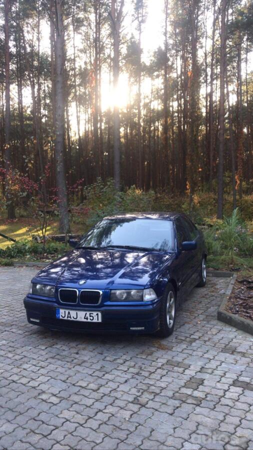 BMW 3 Series E36 Sedan