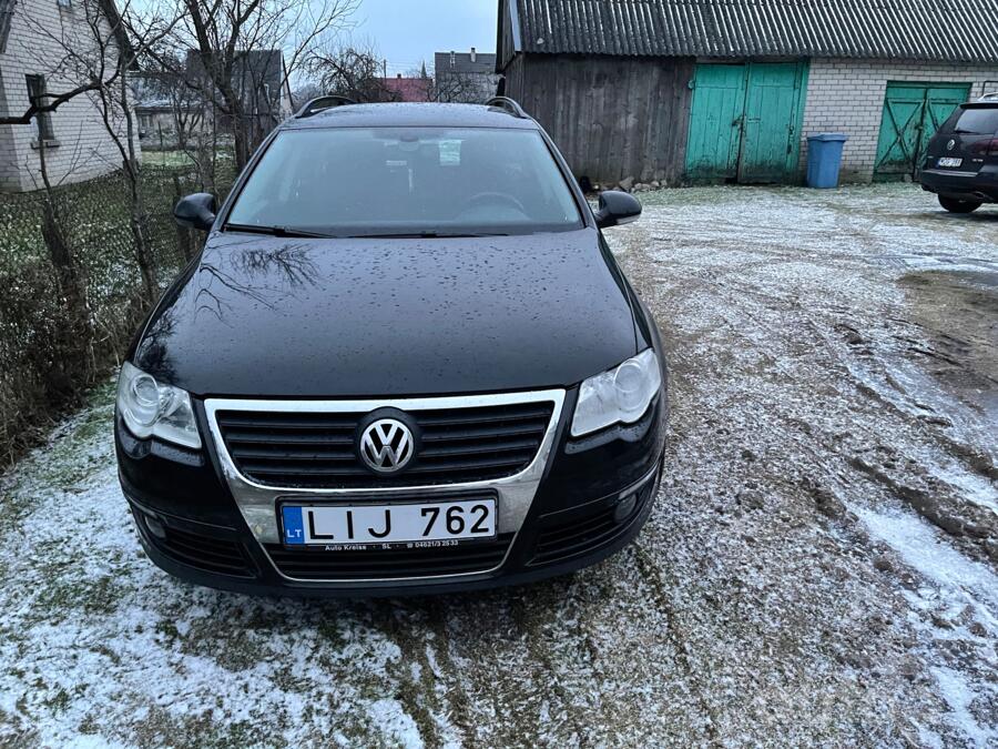 Volkswagen Passat B6 Sedan 4-doors