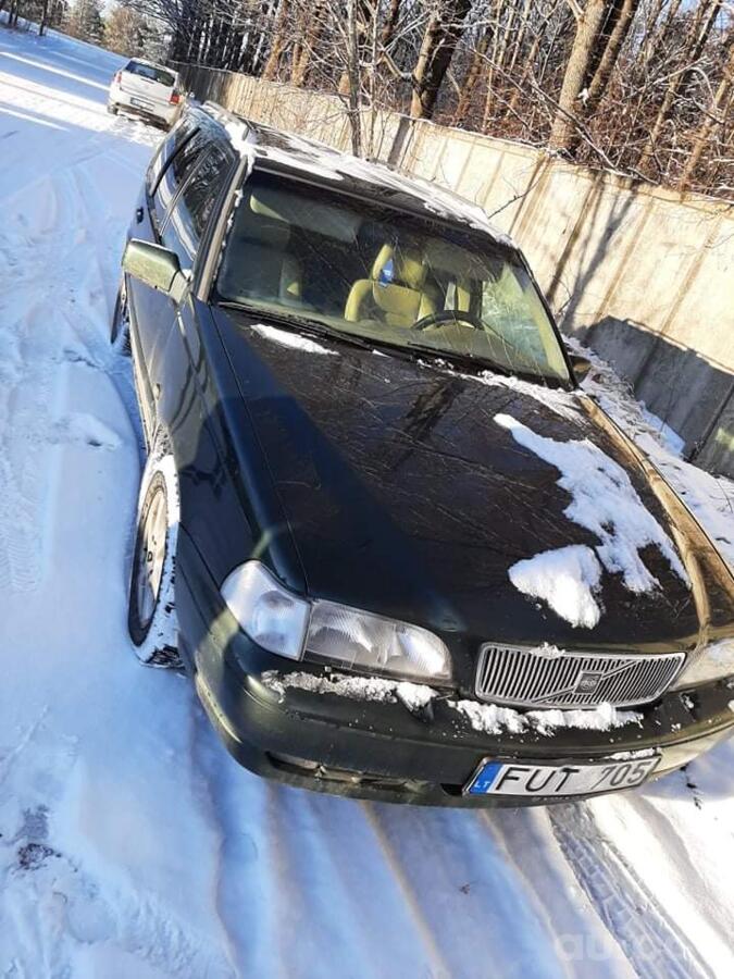Volvo V70 1 generation wagon