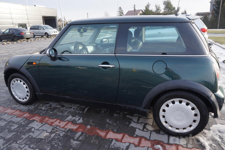 Mini One R50 Hatchback