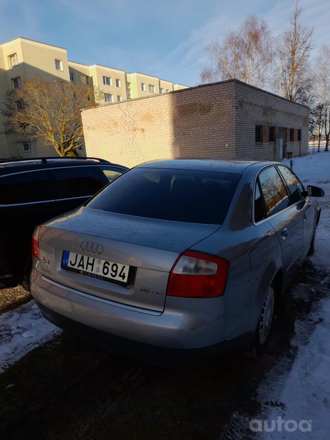 Audi A4 B6 Sedan