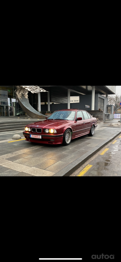 BMW 5 Series E34 Sedan