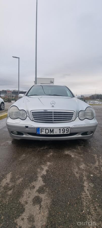 Mercedes-Benz C-Class W203/S203/CL203 Sedan