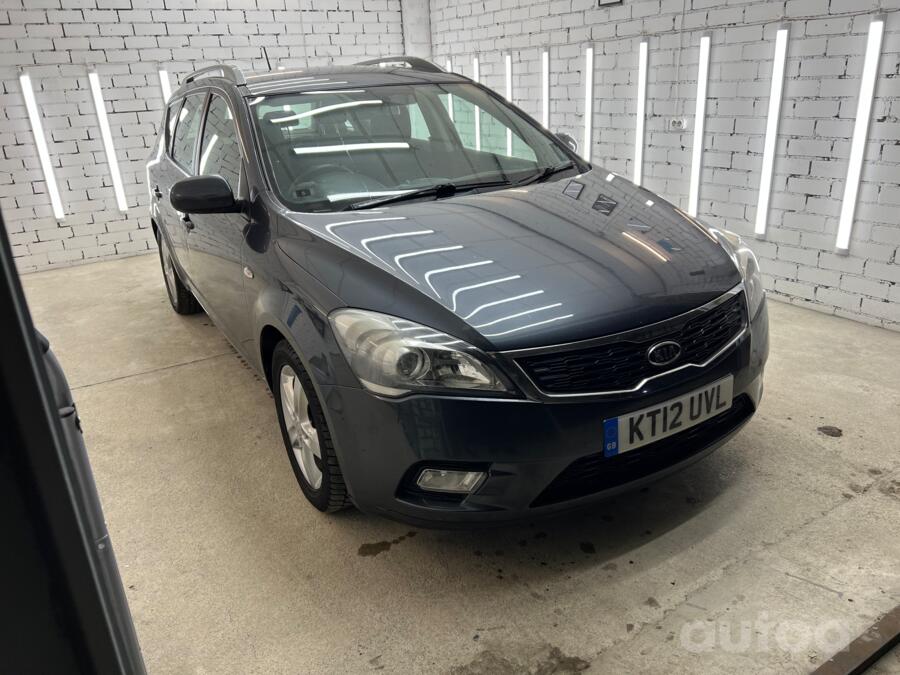 Kia Cee'd 2 generation SW wagon