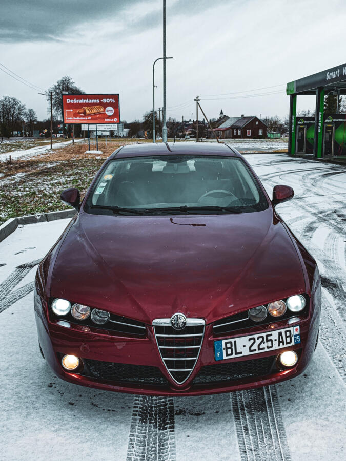 Alfa Romeo 159 1 generation Sedan