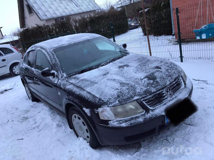 Volkswagen Passat B5 Sedan 4-doors