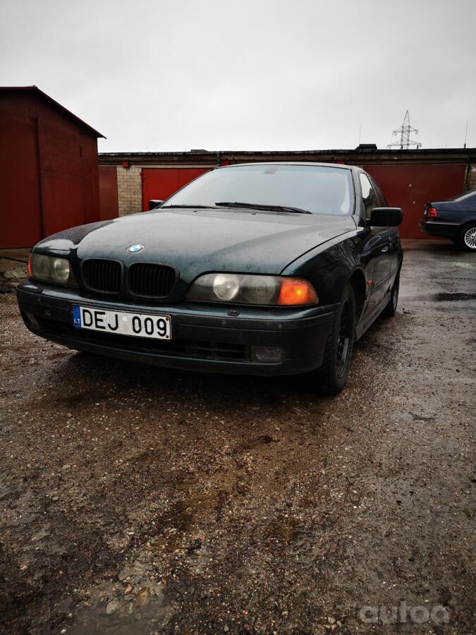 BMW 5 Series E39 Sedan 4-doors