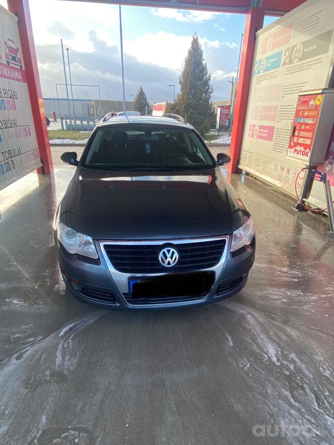 Volkswagen Passat B6 wagon 5-doors