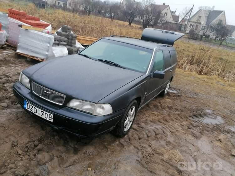 Volvo V70 1 generation wagon