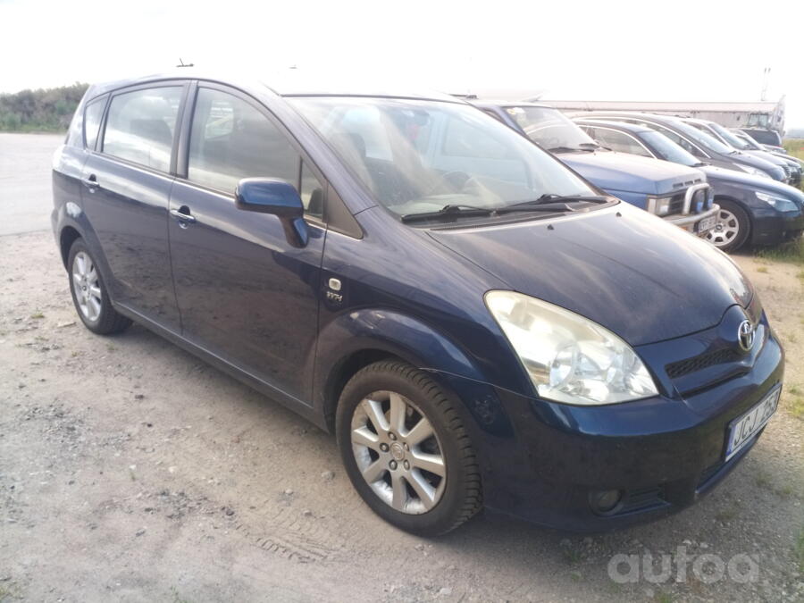 Toyota Corolla Verso 1 generation [restyling] Minivan