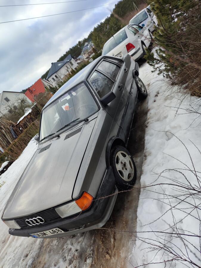 Audi 80 B2 Sedan 4-doors