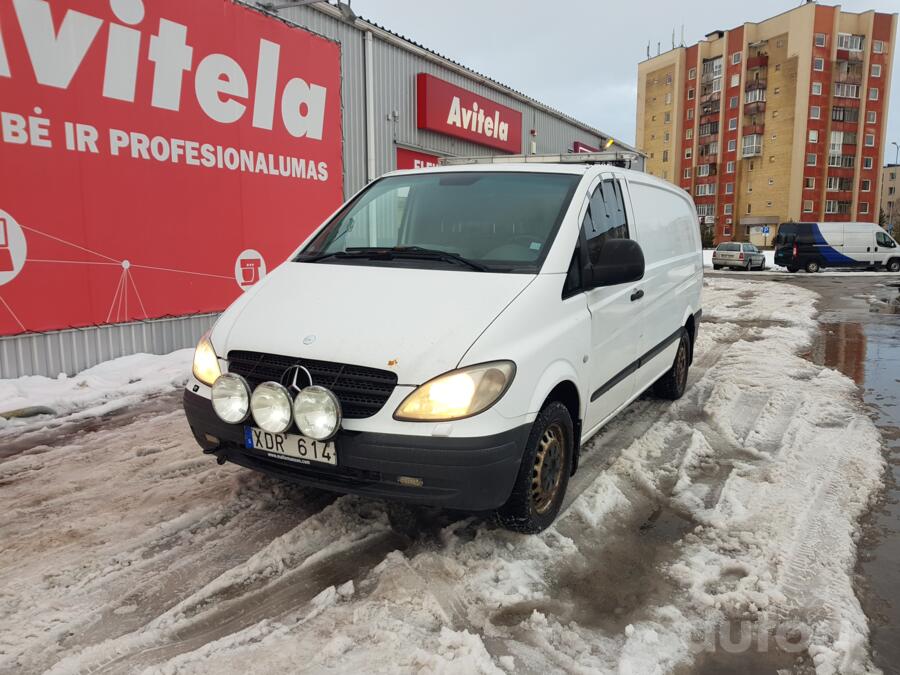 Mercedes-Benz Vito W639 Minivan 4-doors