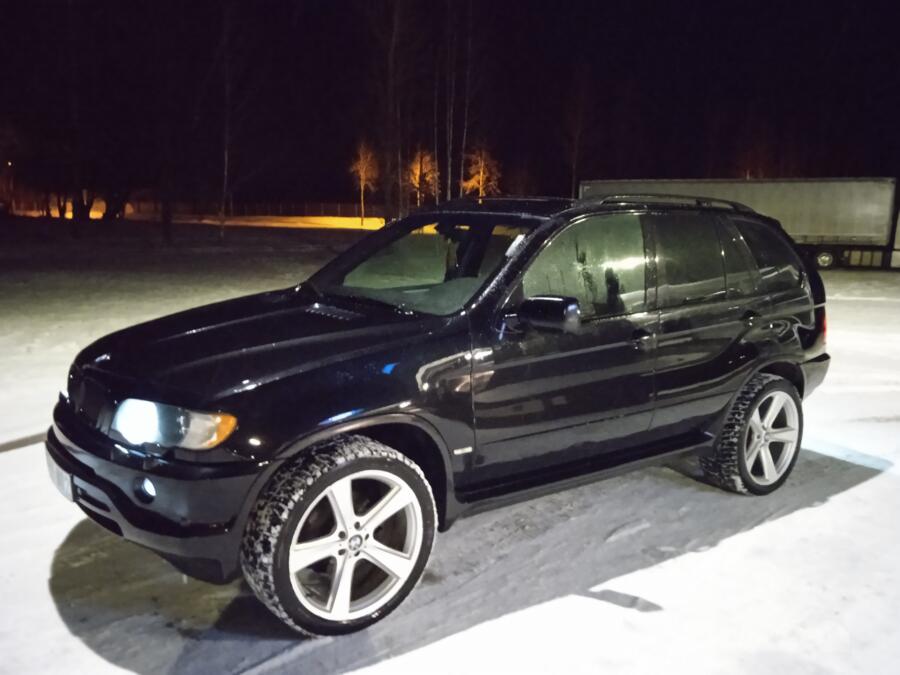 BMW X5 E53 Crossover