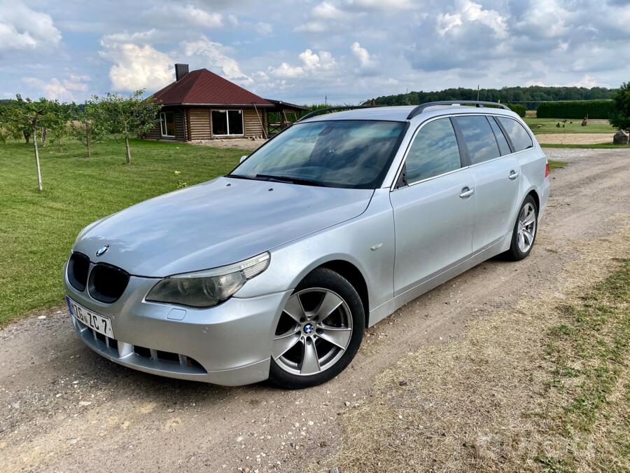 BMW 5 Series E60/E61 Touring wagon