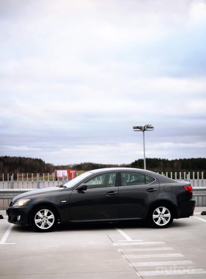 Lexus IS XE20 Sedan 4-doors