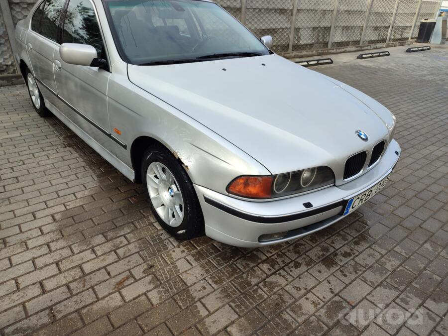 BMW 5 Series E39 Sedan 4-doors