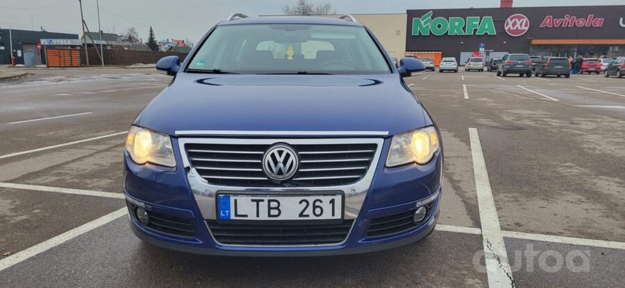 Volkswagen Passat B6 wagon 5-doors