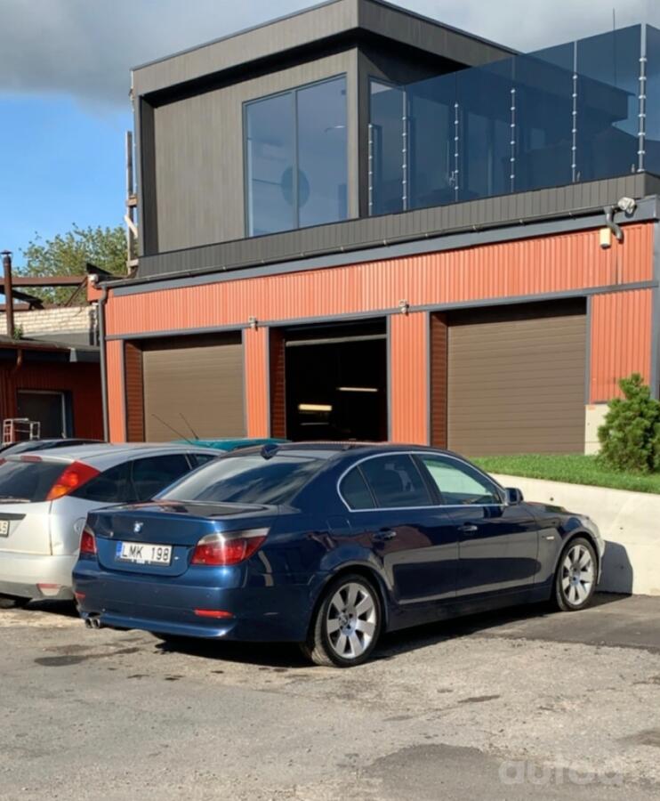 BMW 5 Series E60/E61 Sedan