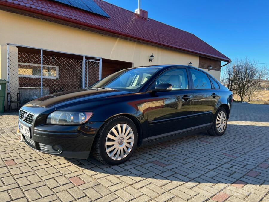 Volvo S40 2 generation Sedan