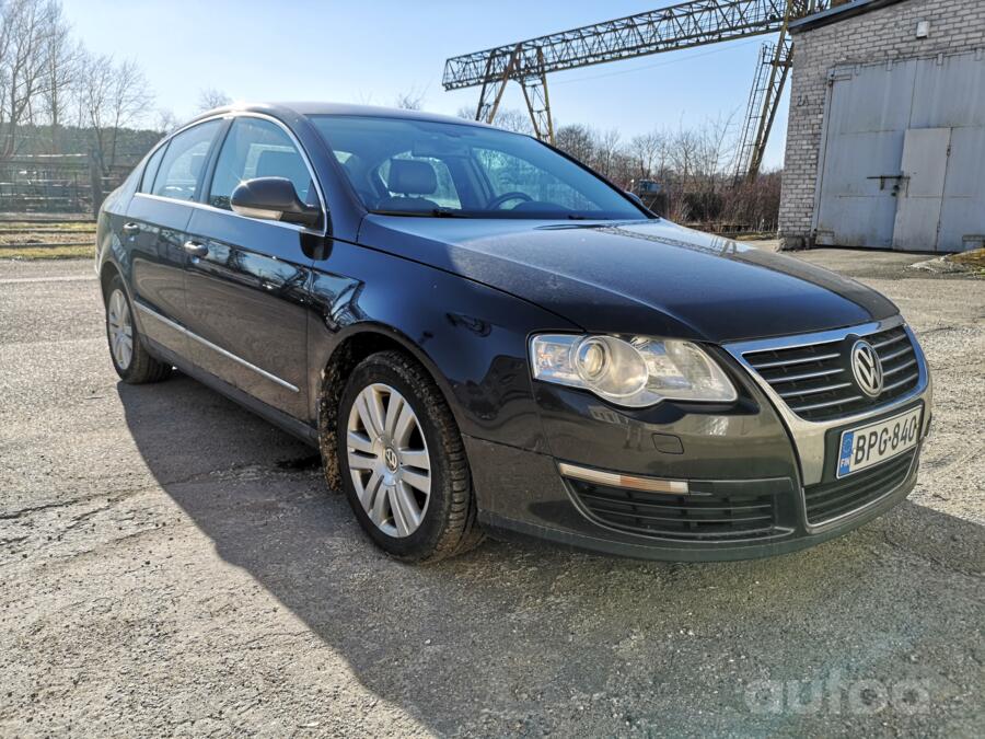 Volkswagen Passat B6 Sedan 4-doors
