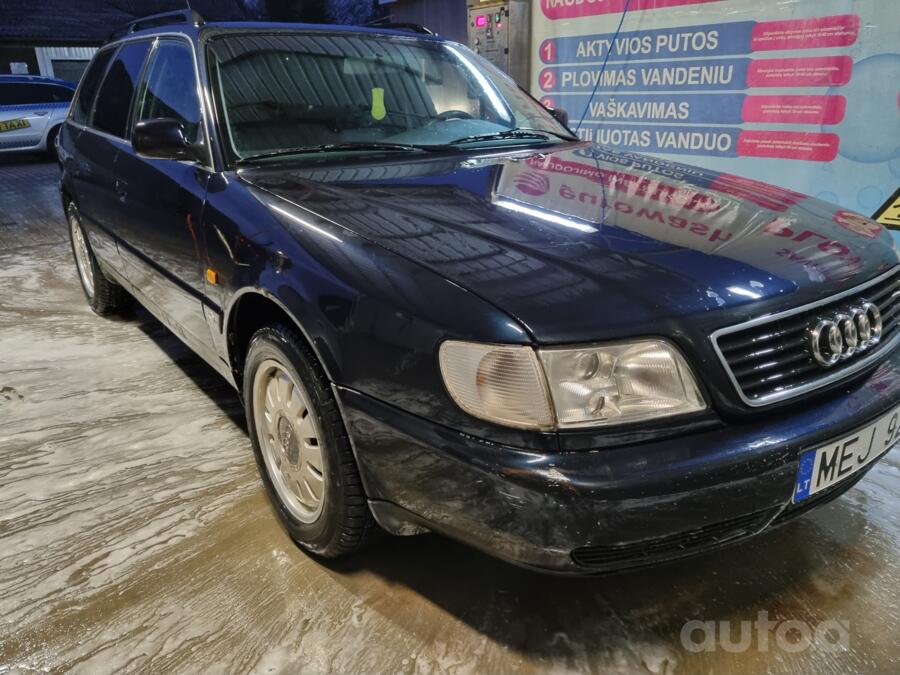 Audi A6 A4/C4 wagon