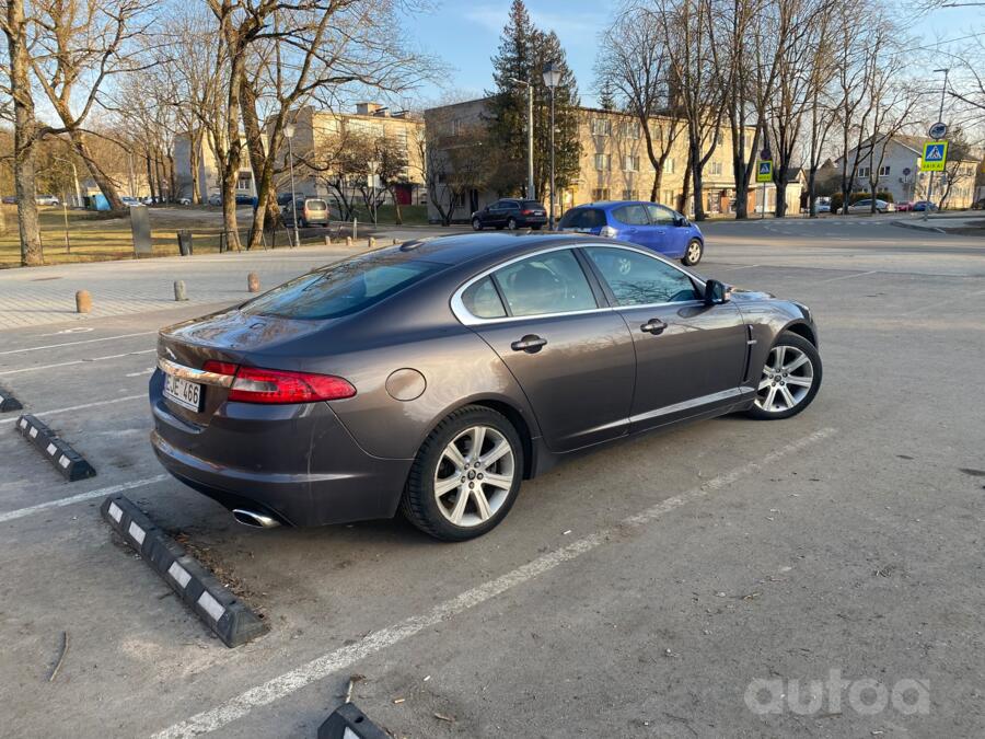 Jaguar XF X250 Sedan 4-doors