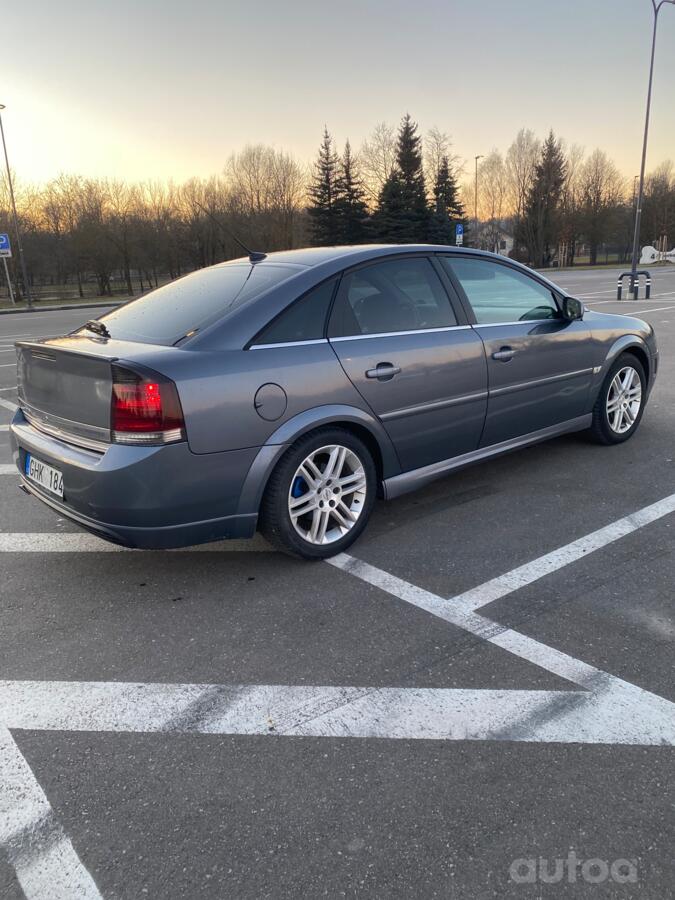 Opel Vectra C GTS hatchback