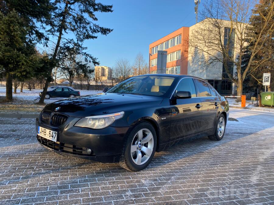 BMW 5 Series E60/E61 Sedan