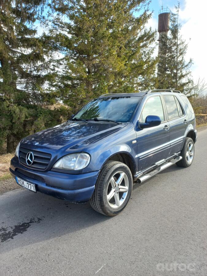 Mercedes-Benz M-Class W163 AMG crossover 5-doors