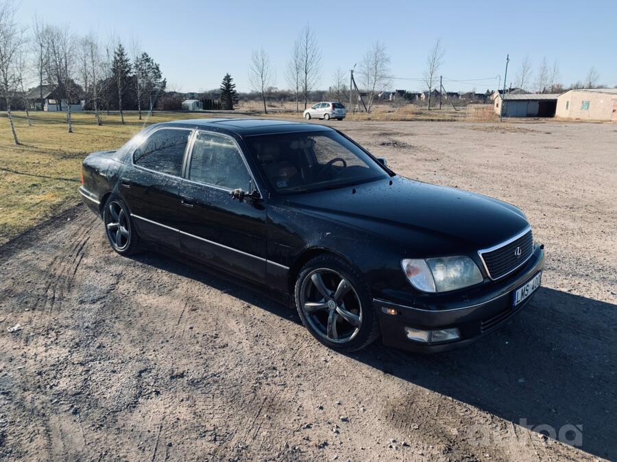 Lexus LS 2 generation Sedan