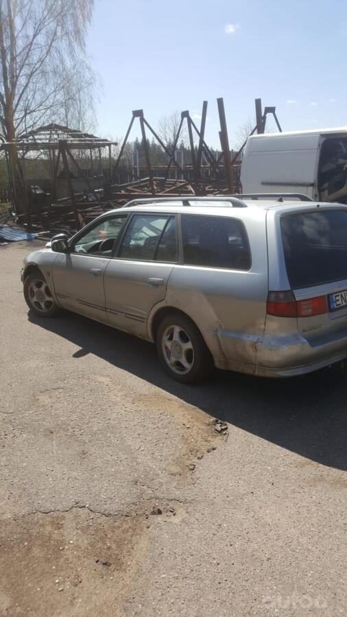 Mitsubishi Galant 8 generation wagon