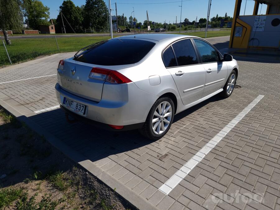 Renault Laguna 3 generation Liftback
